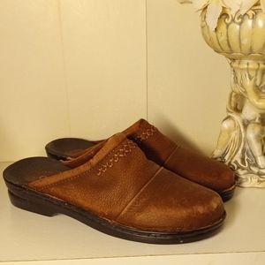 Vintage Connie Leather Clogs